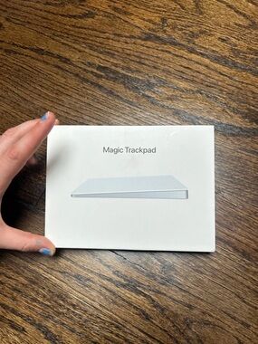 Apple Magic Trackpad 2 - White/Silver